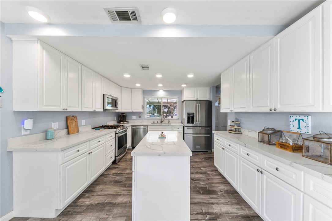 29825 Electric Avenue