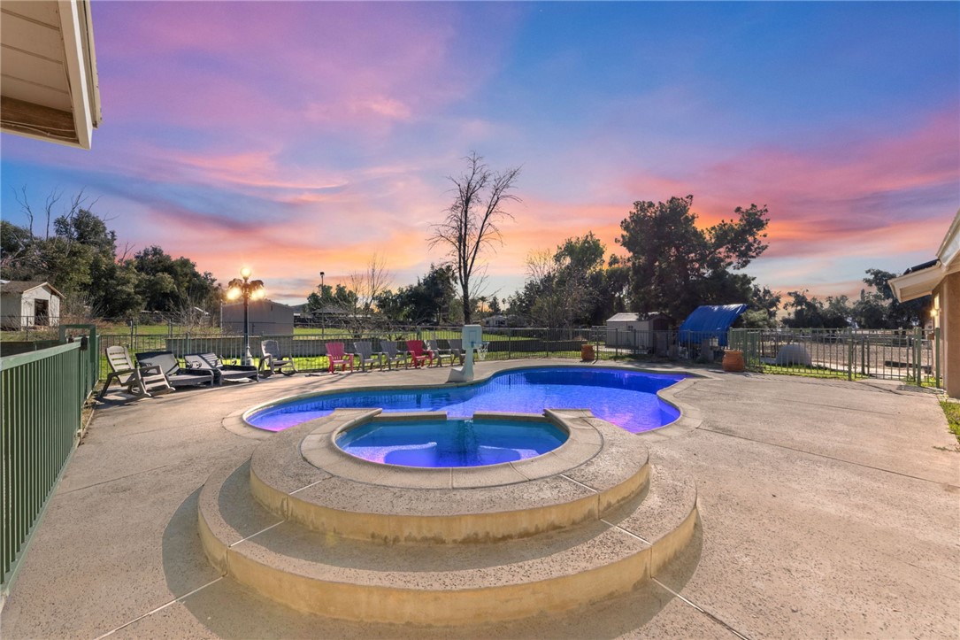 29825 Electric Avenue