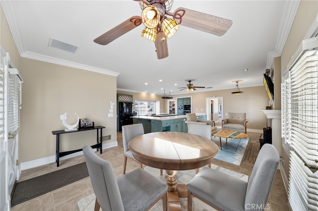 39725 Ivan Drive