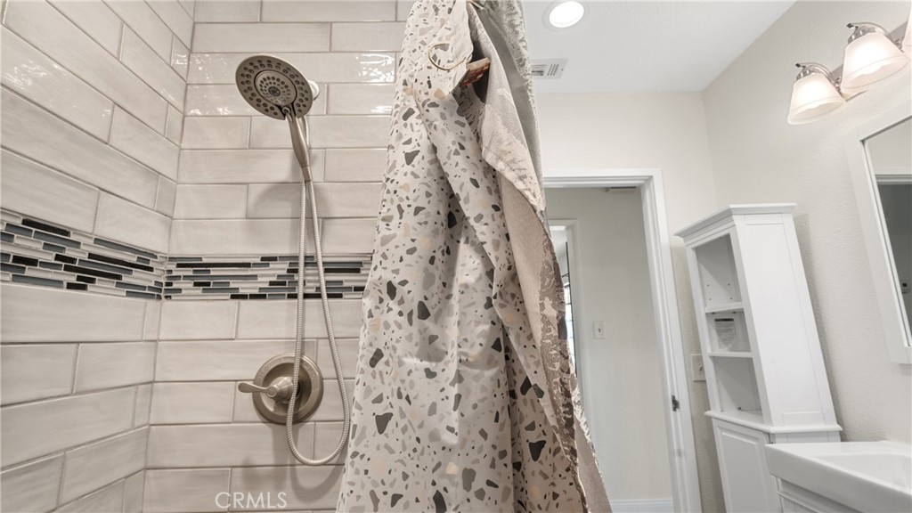 42420 Chambers Avenue