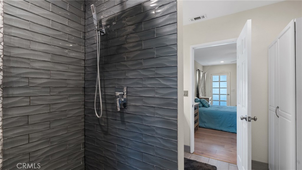 42420 Chambers Avenue