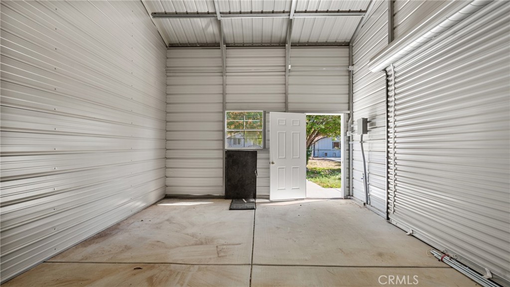 42420 Chambers Avenue