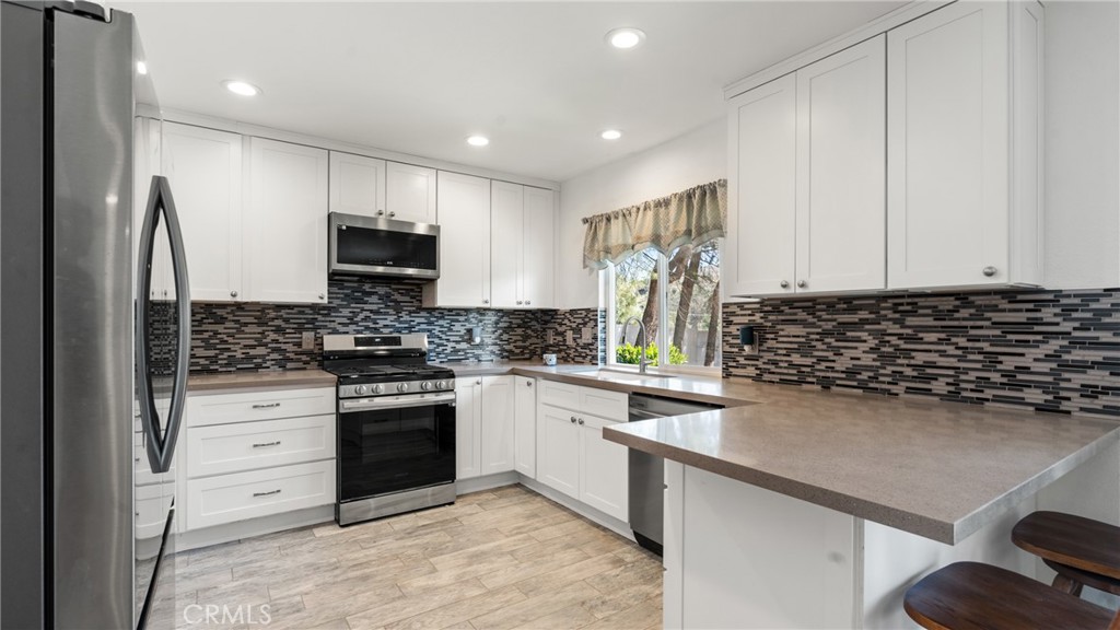 42420 Chambers Avenue