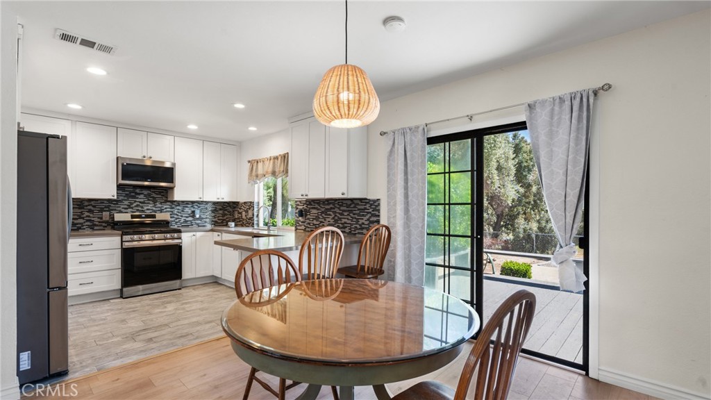 42420 Chambers Avenue