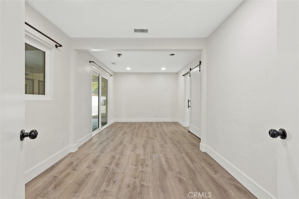 1840 Gum Tree Lane B