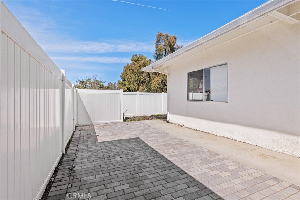 1840 Gum Tree Lane B