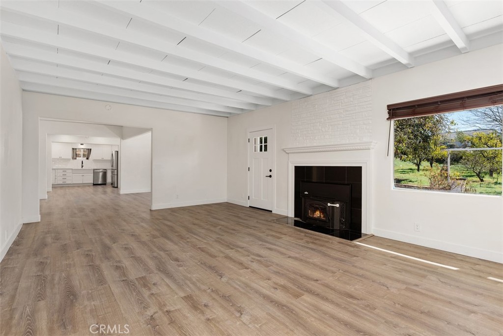 1840 Gum Tree Lane B