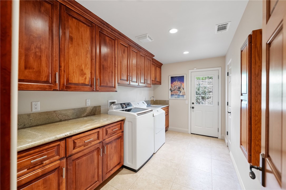 45250 Tomasito Circle