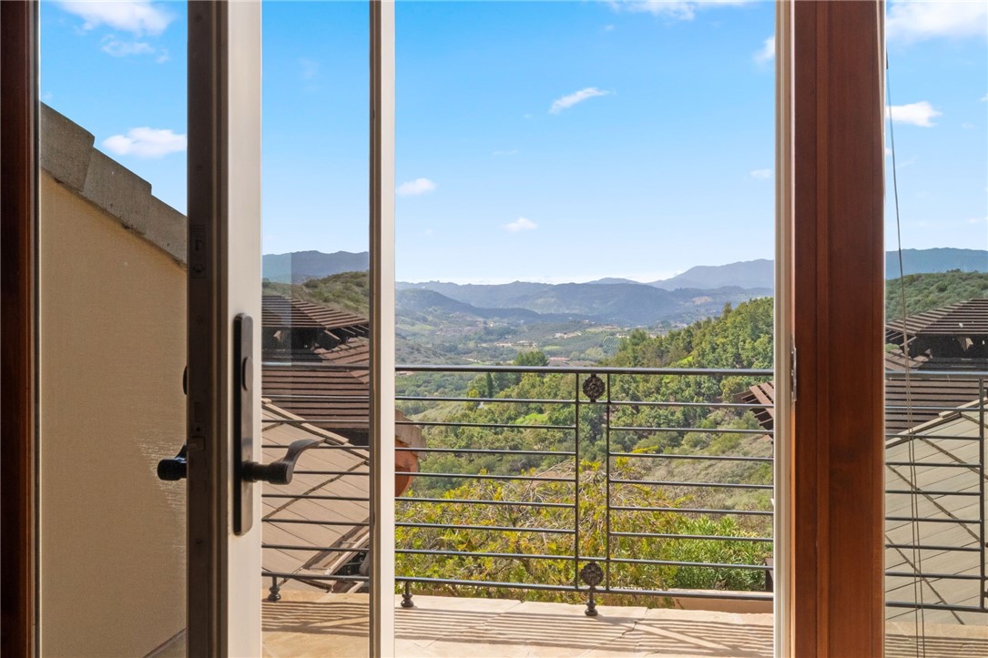 45250 Tomasito Circle