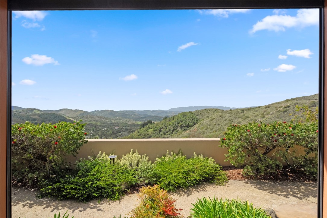 45250 Tomasito Circle