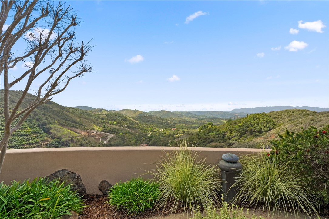 45250 Tomasito Circle