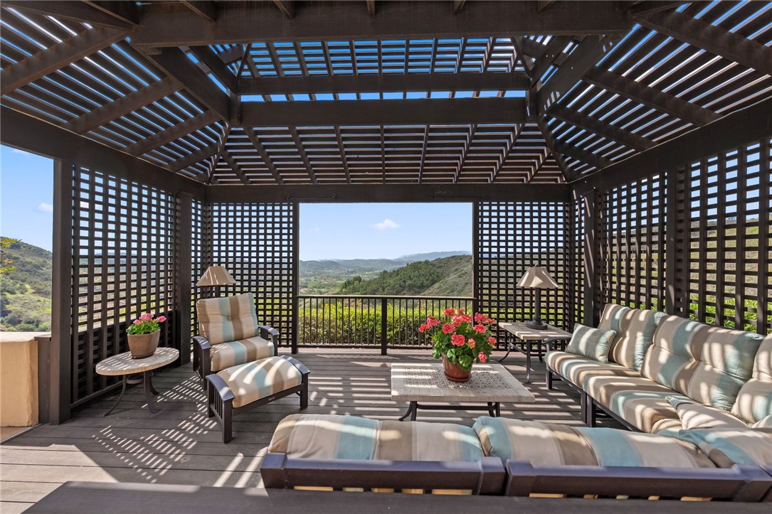 45250 Tomasito Circle