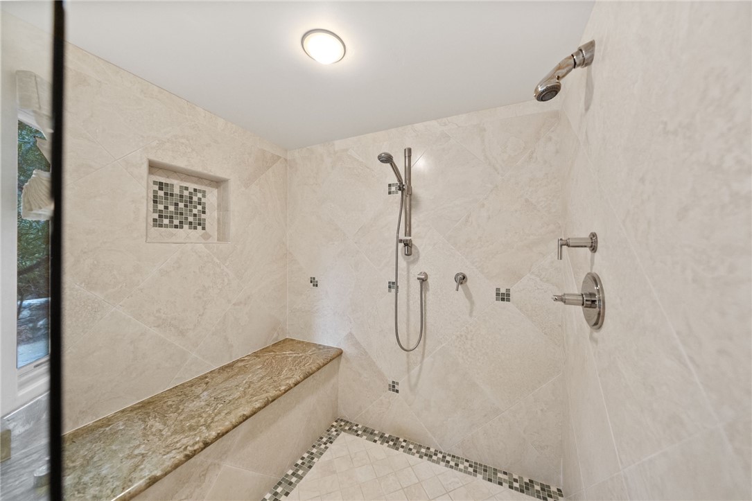 45250 Tomasito Circle