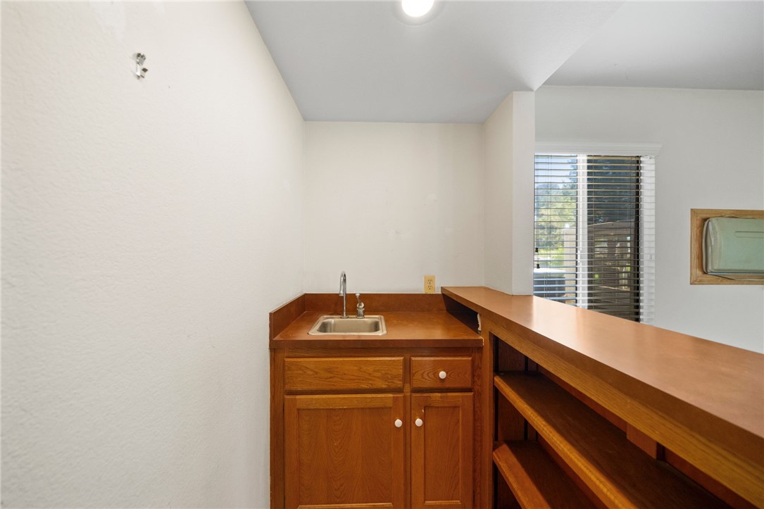 28869 Broken Arrow Circle