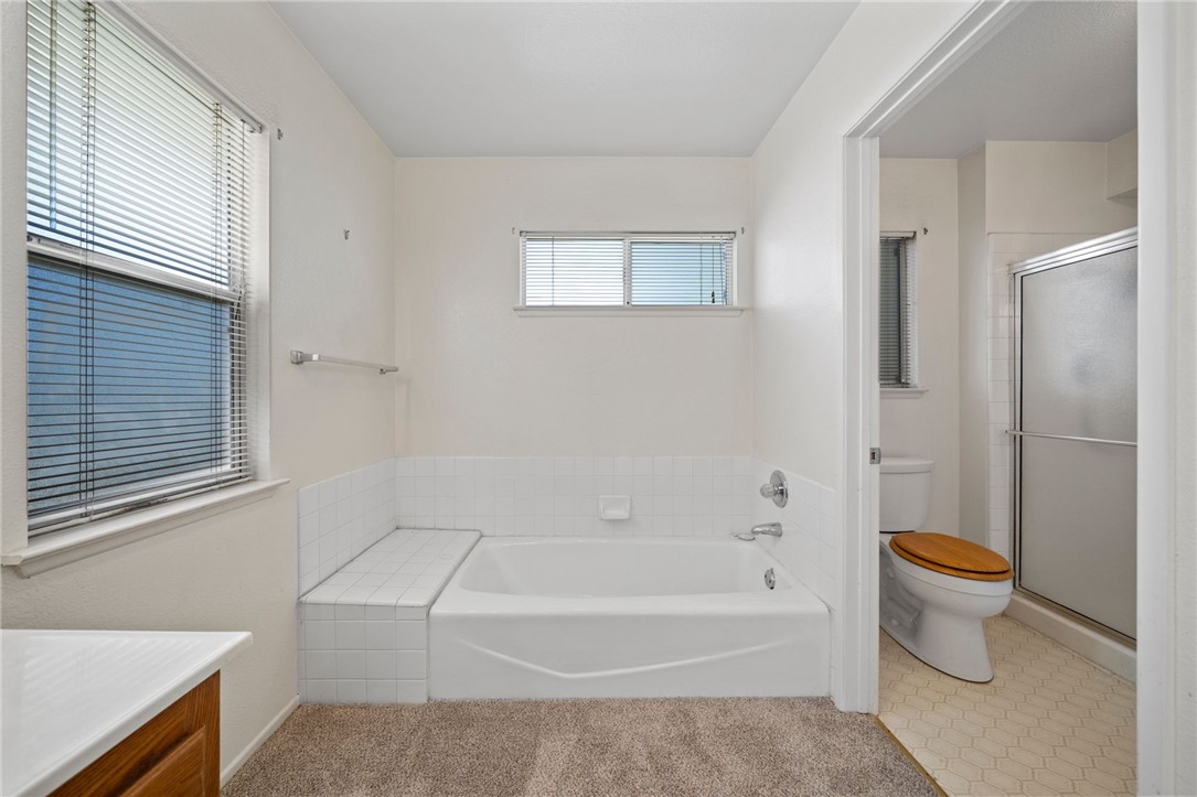 28869 Broken Arrow Circle