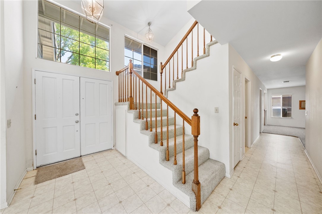 28869 Broken Arrow Circle