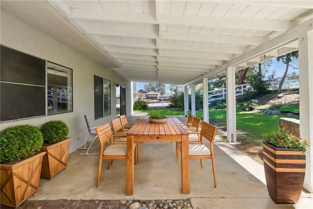 28869 Broken Arrow Circle