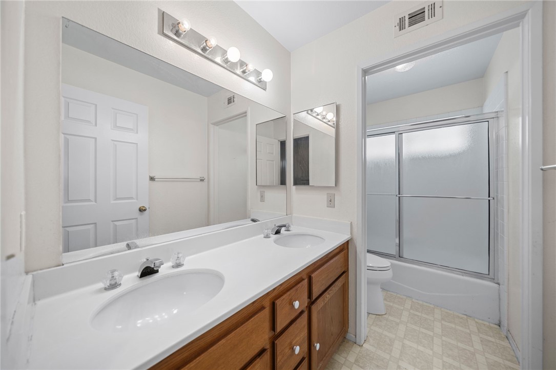 28869 Broken Arrow Circle