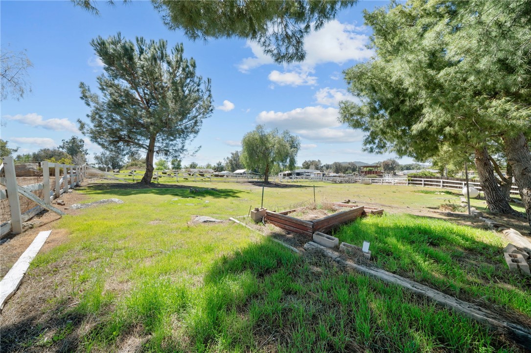 28869 Broken Arrow Circle