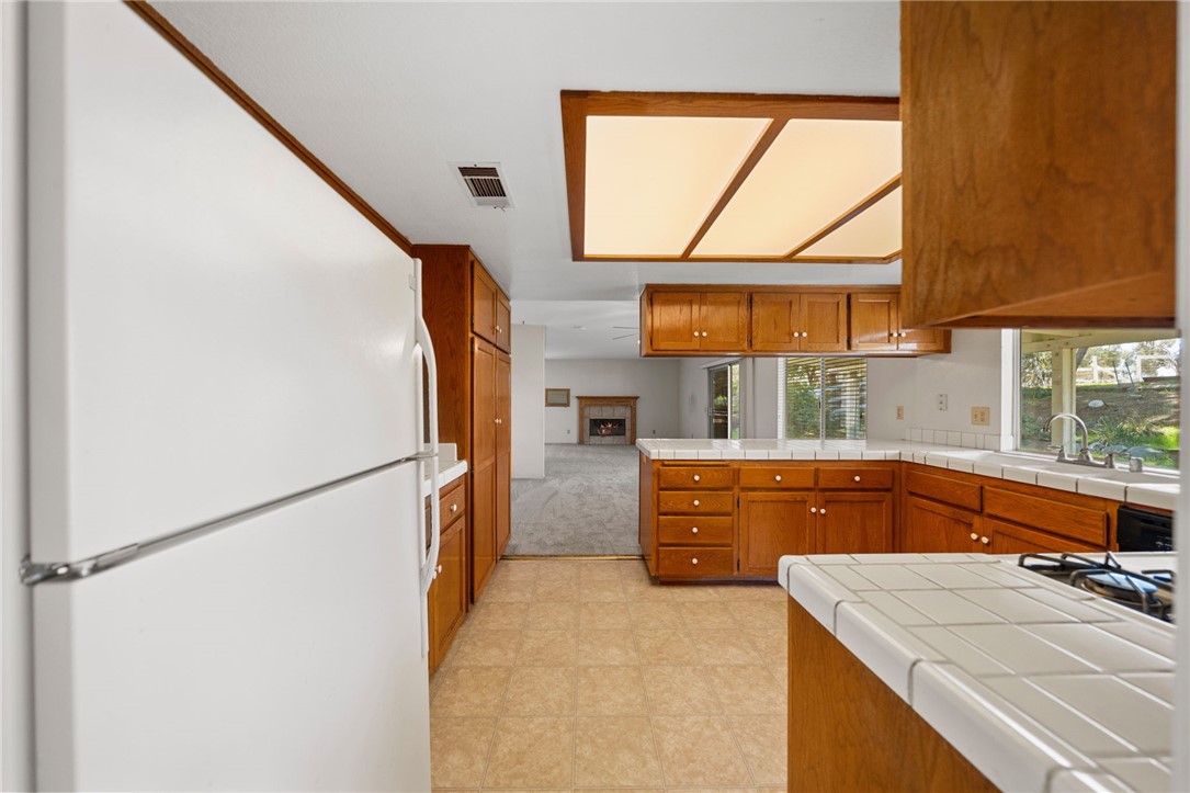 28869 Broken Arrow Circle