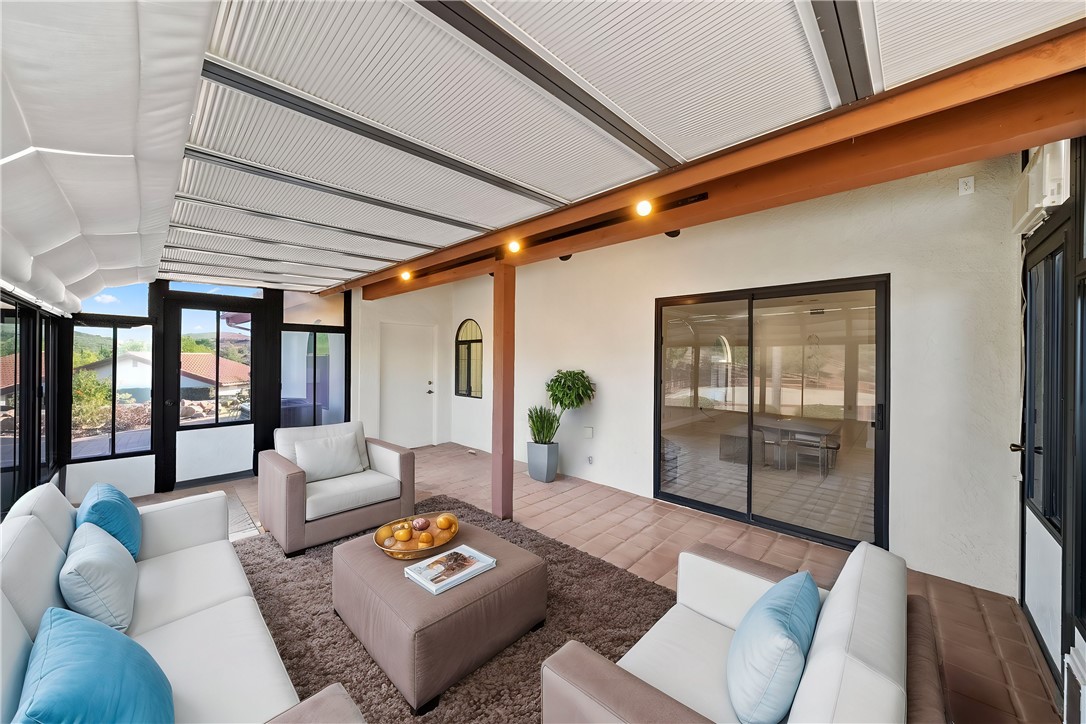 20900 Avenida Castilla