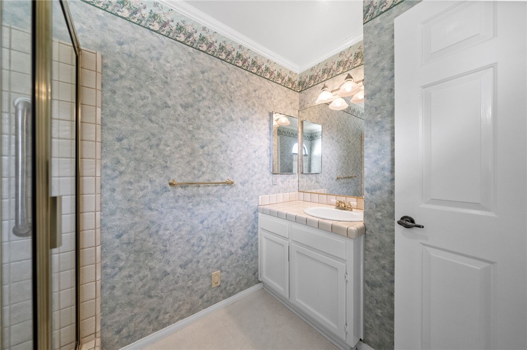 20900 Avenida Castilla