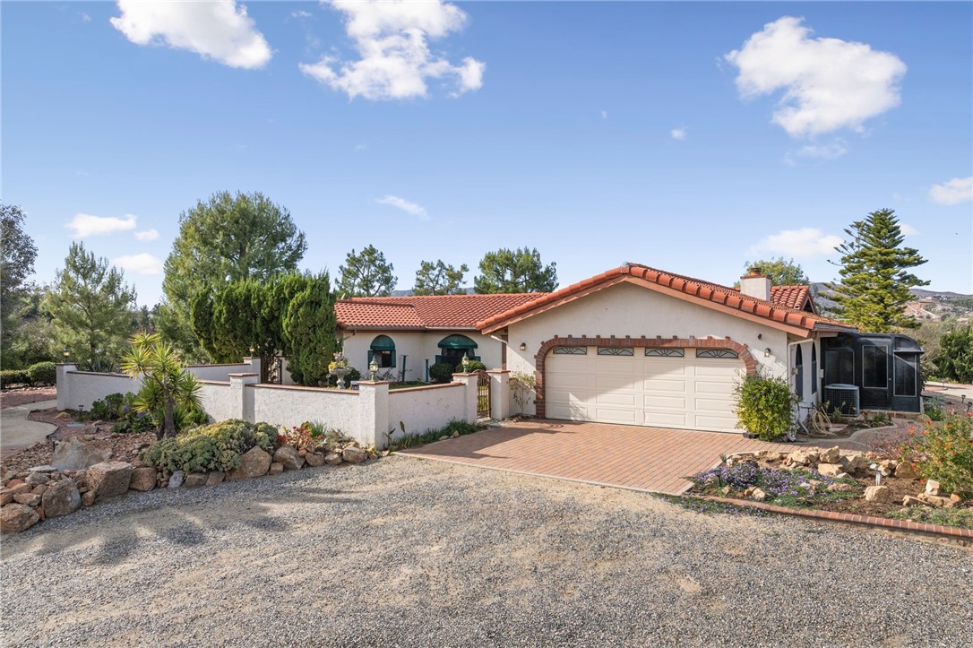 20900 Avenida Castilla