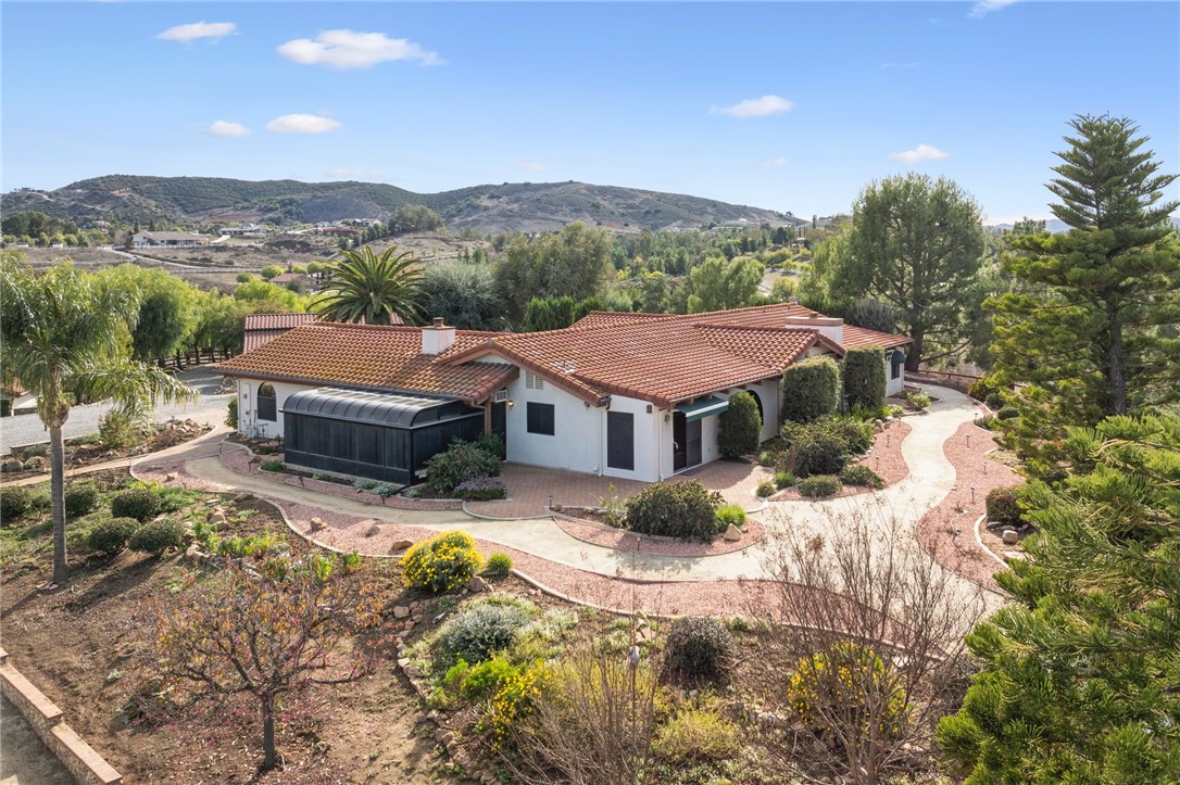 20900 Avenida Castilla