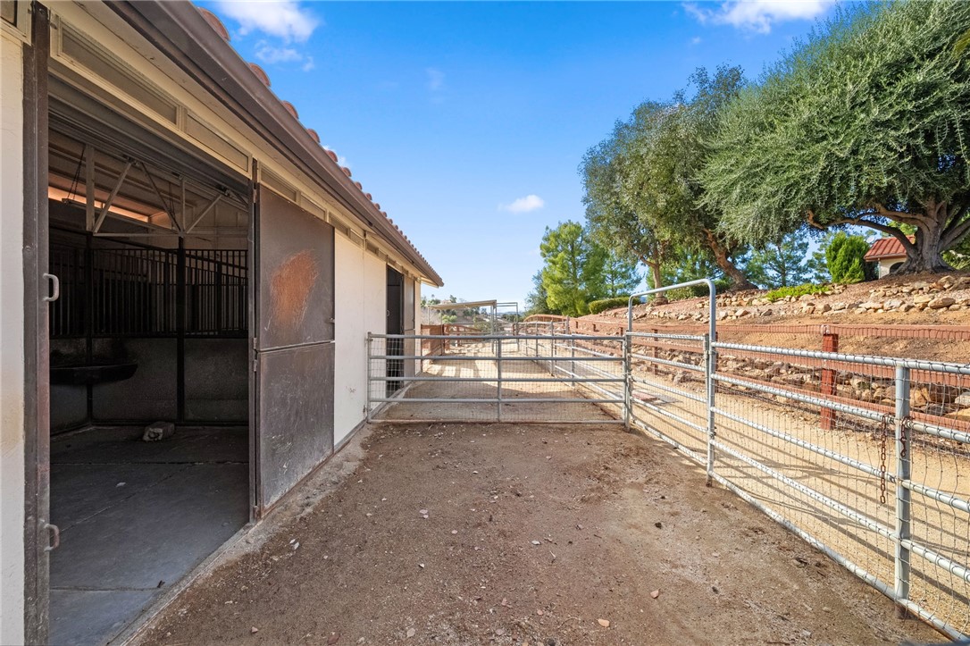 20900 Avenida Castilla