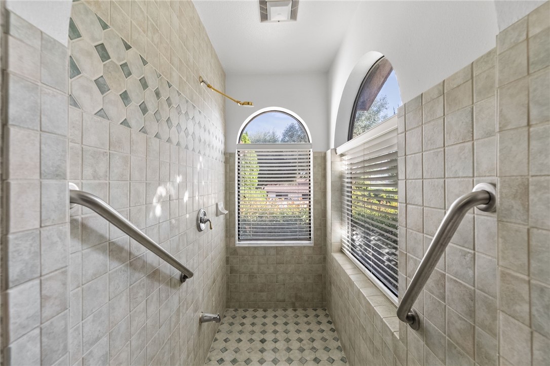 20900 Avenida Castilla