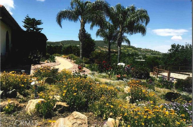 20900 Avenida Castilla