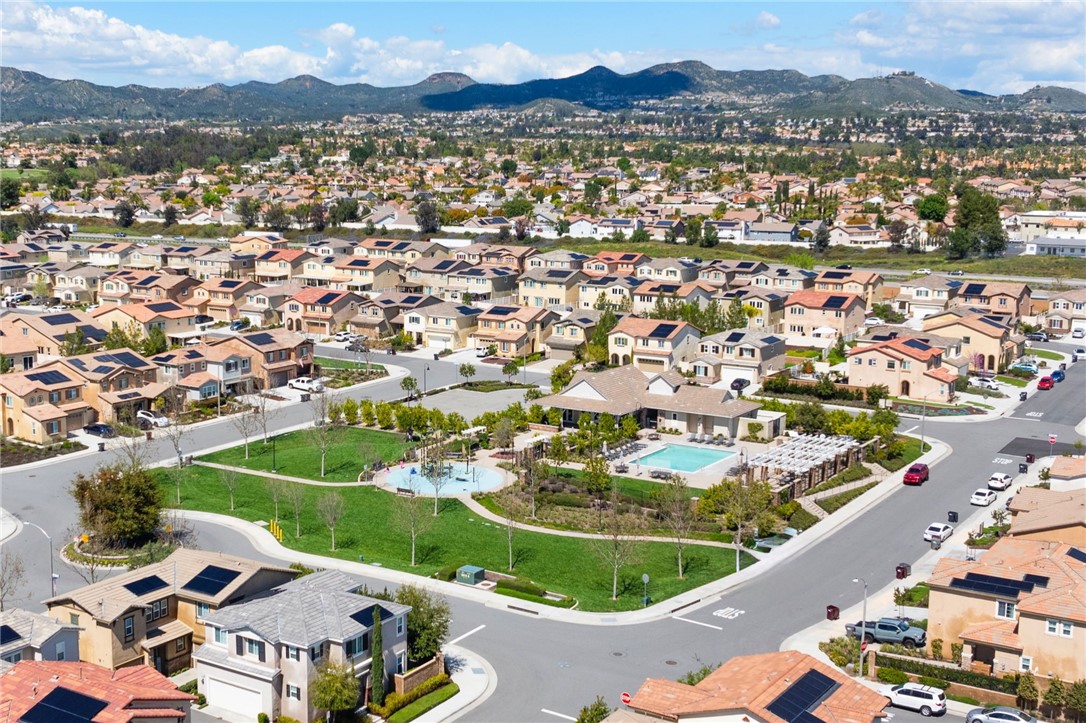 41321 Silver Maple Street