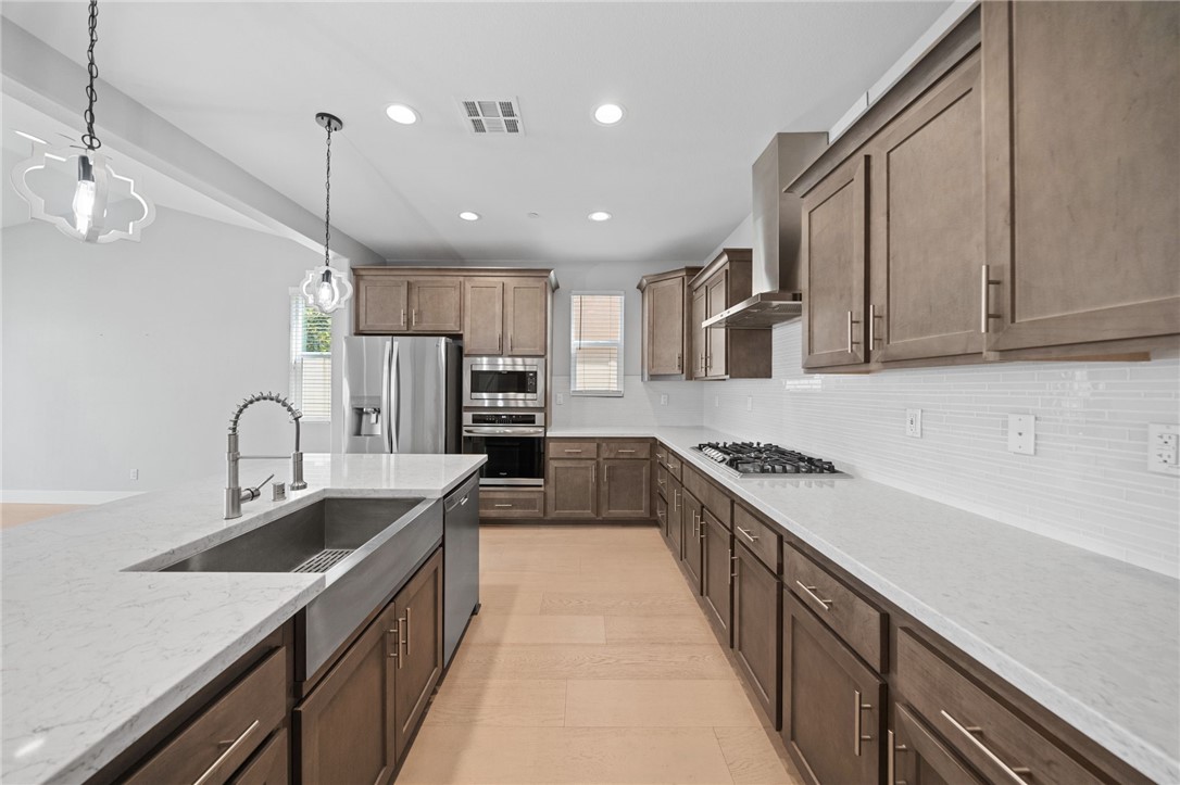 41321 Silver Maple Street