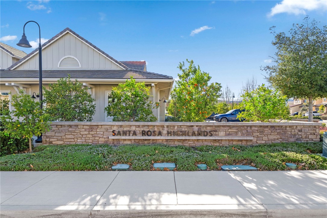 41321 Silver Maple Street