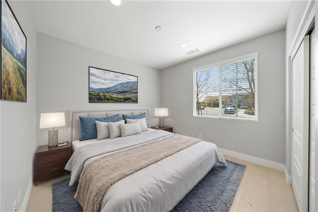 41321 Silver Maple Street