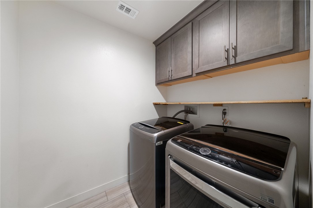 41321 Silver Maple Street