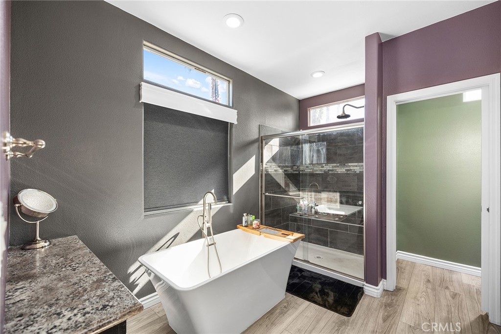 22035 Valley Terrace