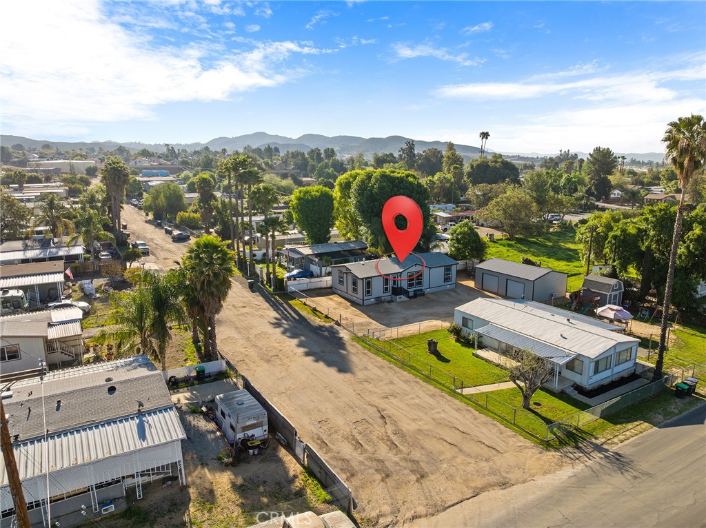 22035 Valley Terrace