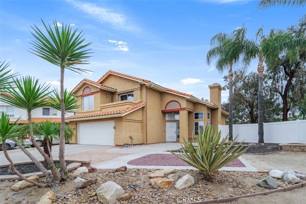 39330 Calle San Clemente