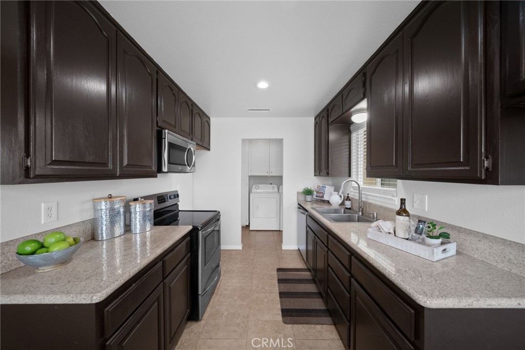 26596 Mccall Boulevard