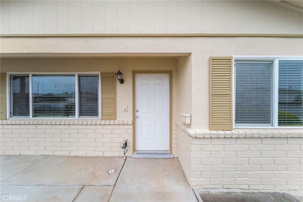 26596 Mccall Boulevard