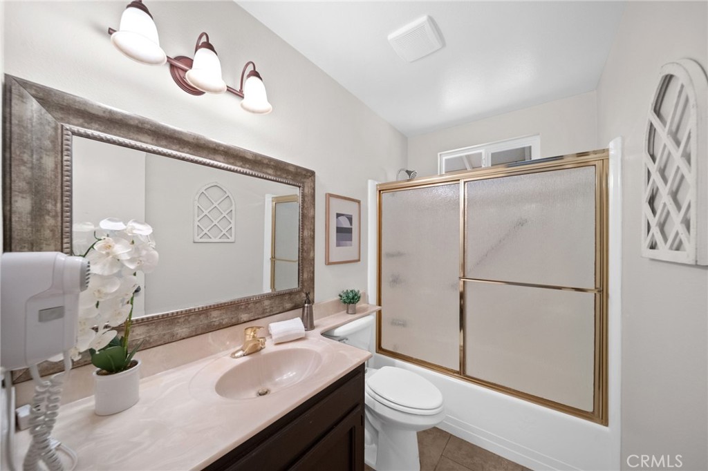 26596 Mccall Boulevard