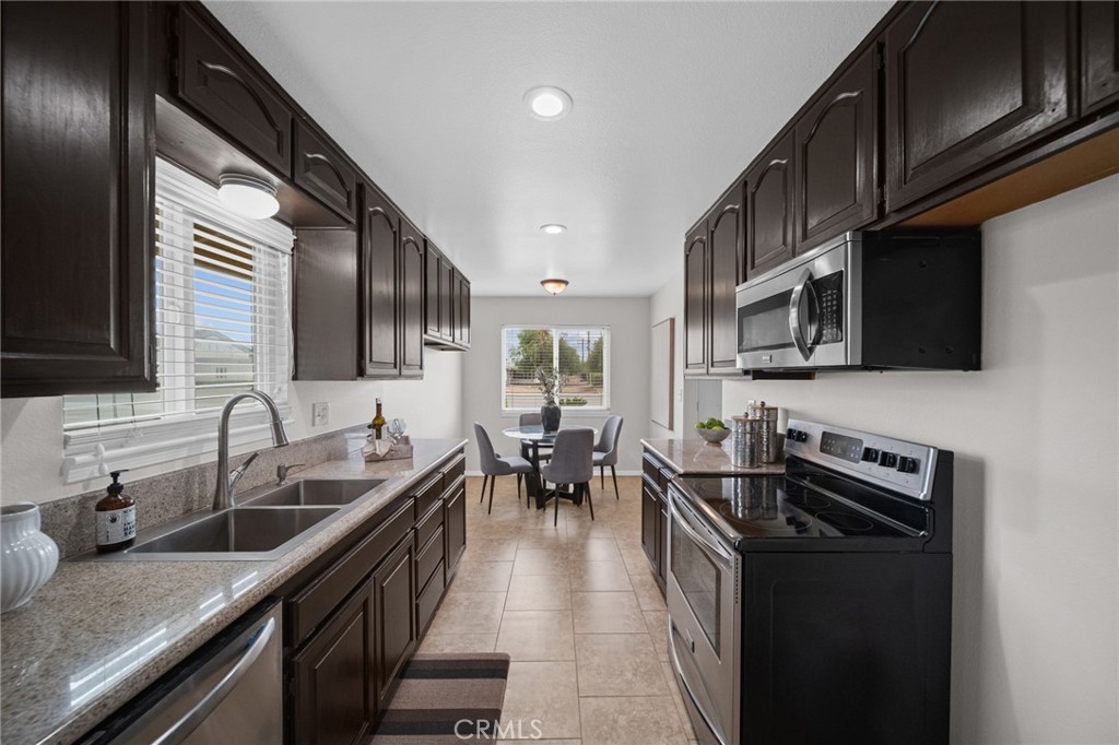 26596 Mccall Boulevard