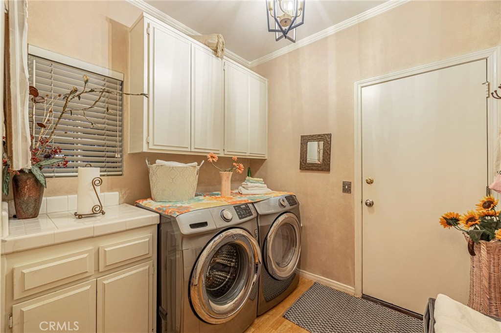 5562 Avenida Classica