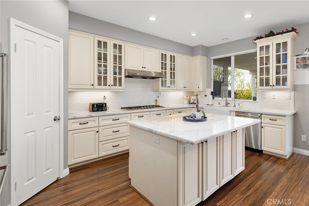 28832 Sunny View Drive