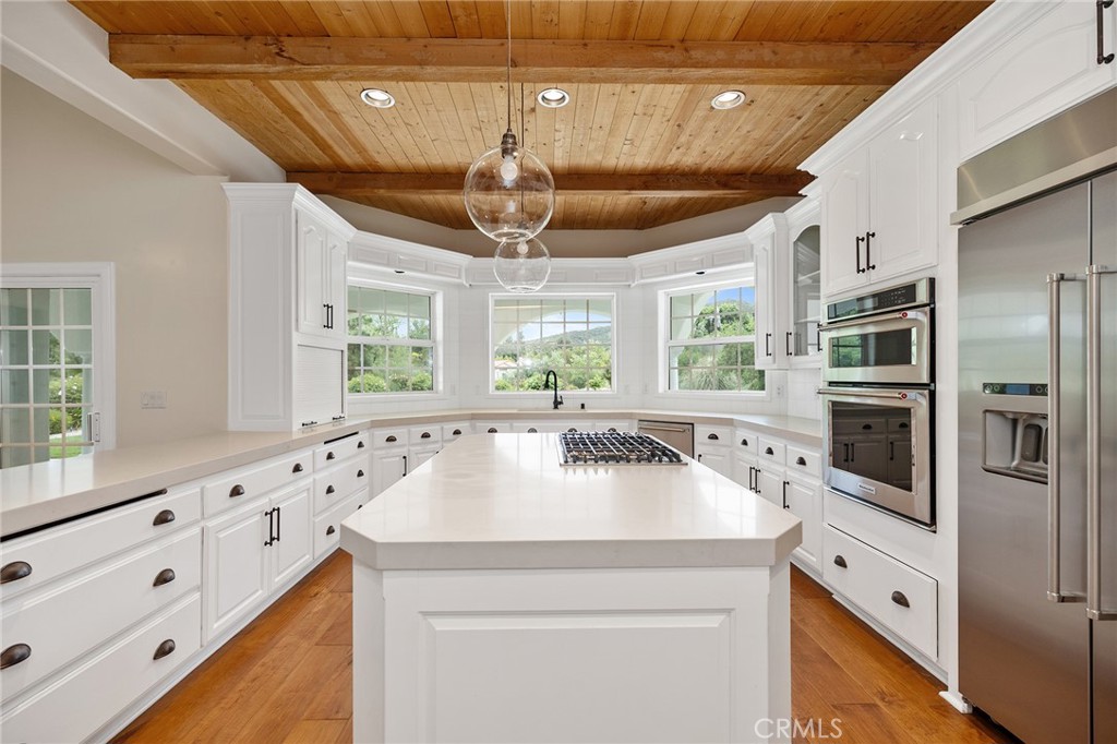 22563 Bear Creek Drive S