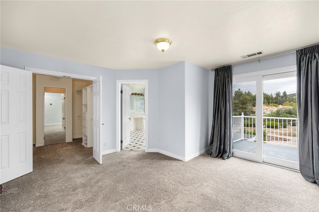 22563 Bear Creek Drive S