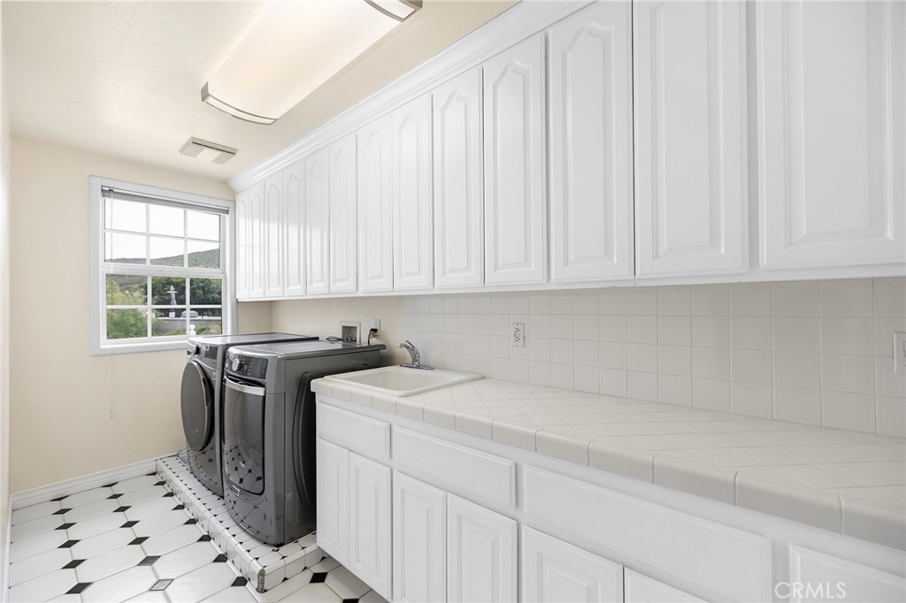 22563 Bear Creek Drive S