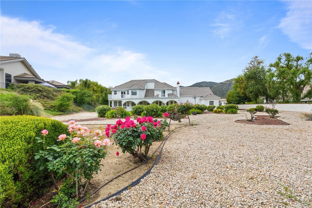 22563 Bear Creek Drive S