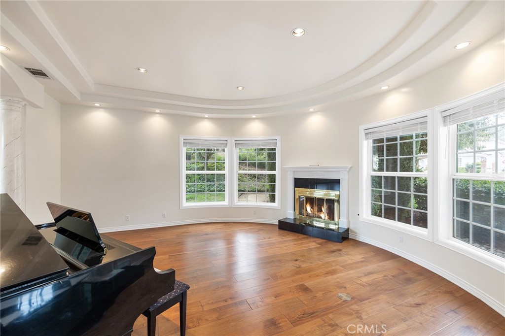 22563 Bear Creek Drive S